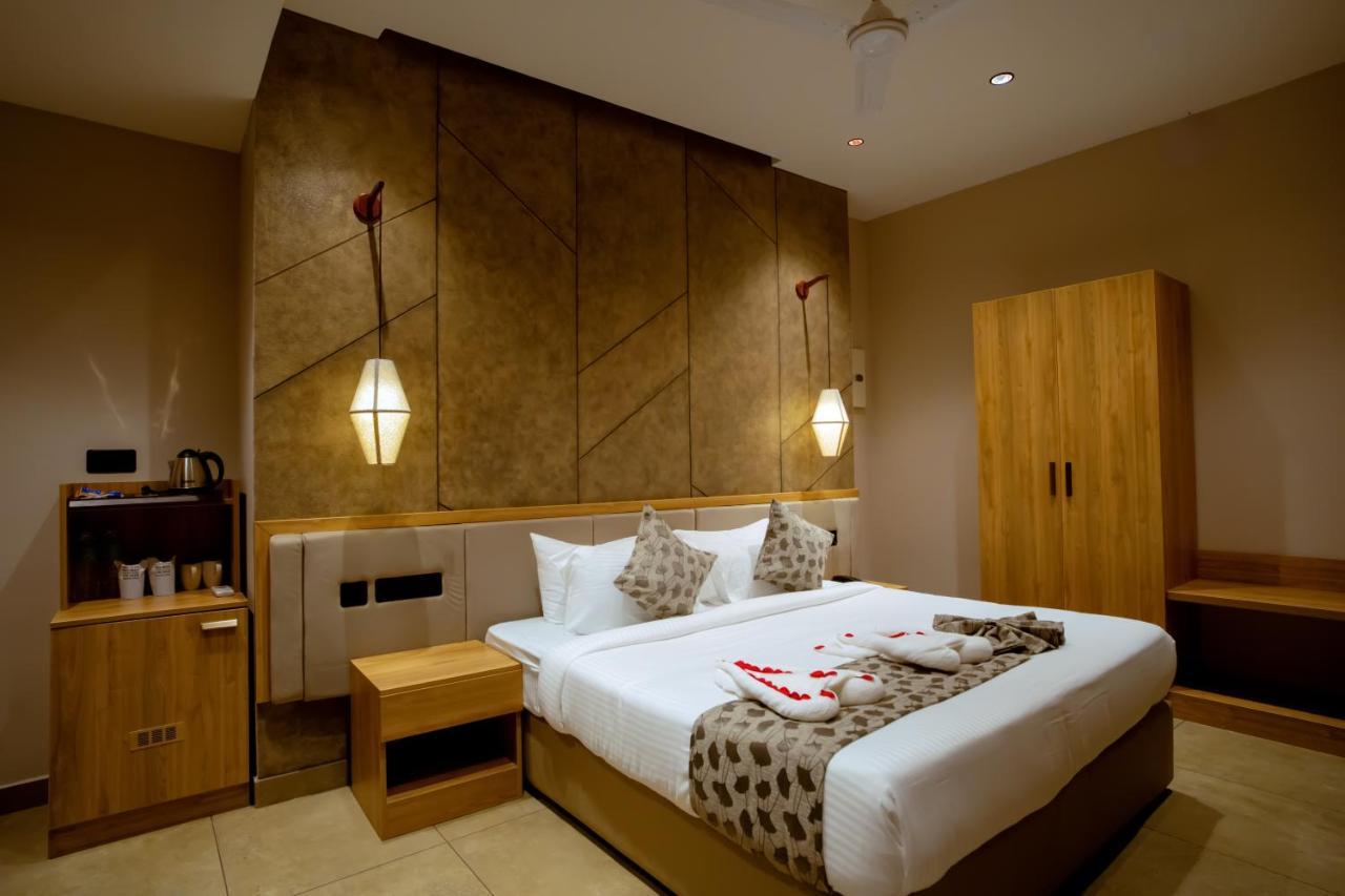فندق Beeza Clubhouse كوتايم المظهر الخارجي الصورة
